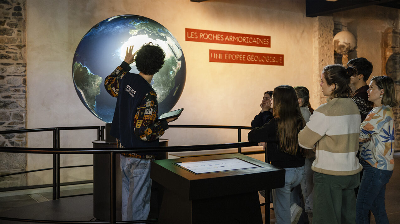 Globre 360, Roches, Espace des sciences de Morlaix
